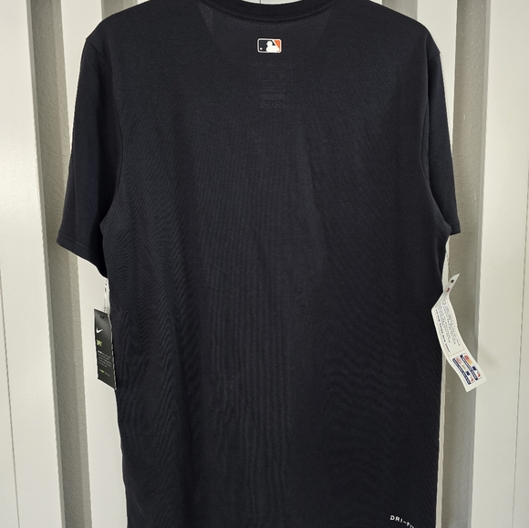 Brand New Nike MLB Detroit Tigers Baseball D Logo T Shirt Mens Size Medium Navy - Picture 6 of 11